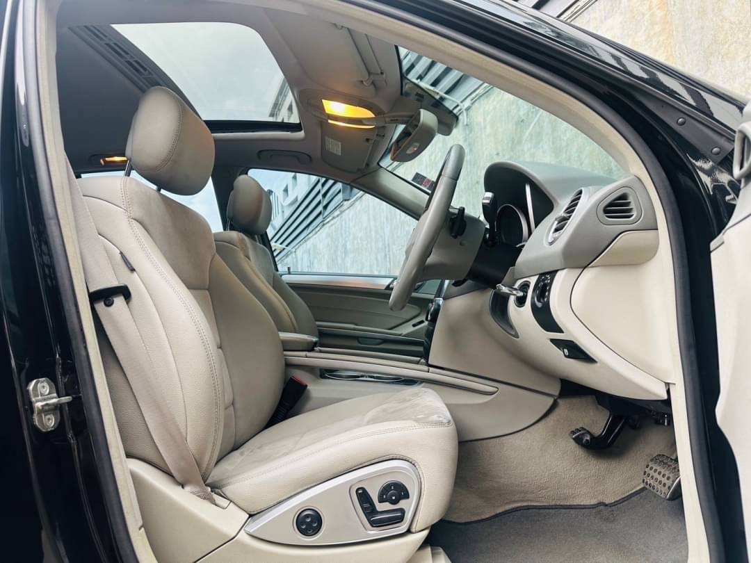 2009 Mercedes-Benz ML-CLASS, 280 CDI โฉม W164🎖️ สีดำ (รูปที่ 6)