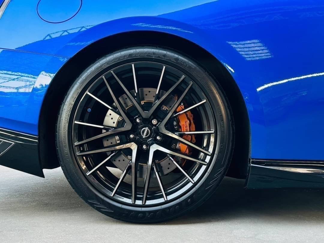 2022 Nissan GT-R (R35) สีน้ำเงิน (รูปที่ 2)