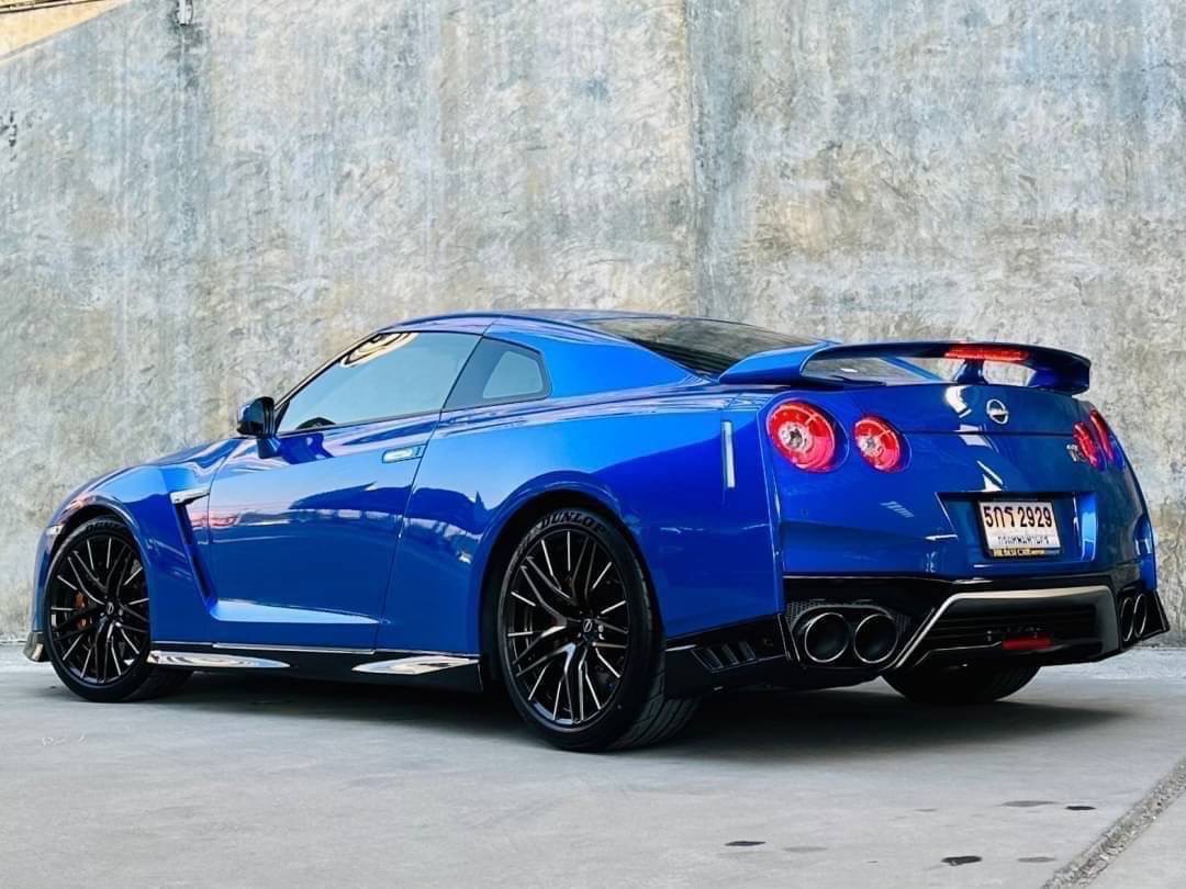 2022 Nissan GT-R (R35) สีน้ำเงิน (รูปที่ 5)
