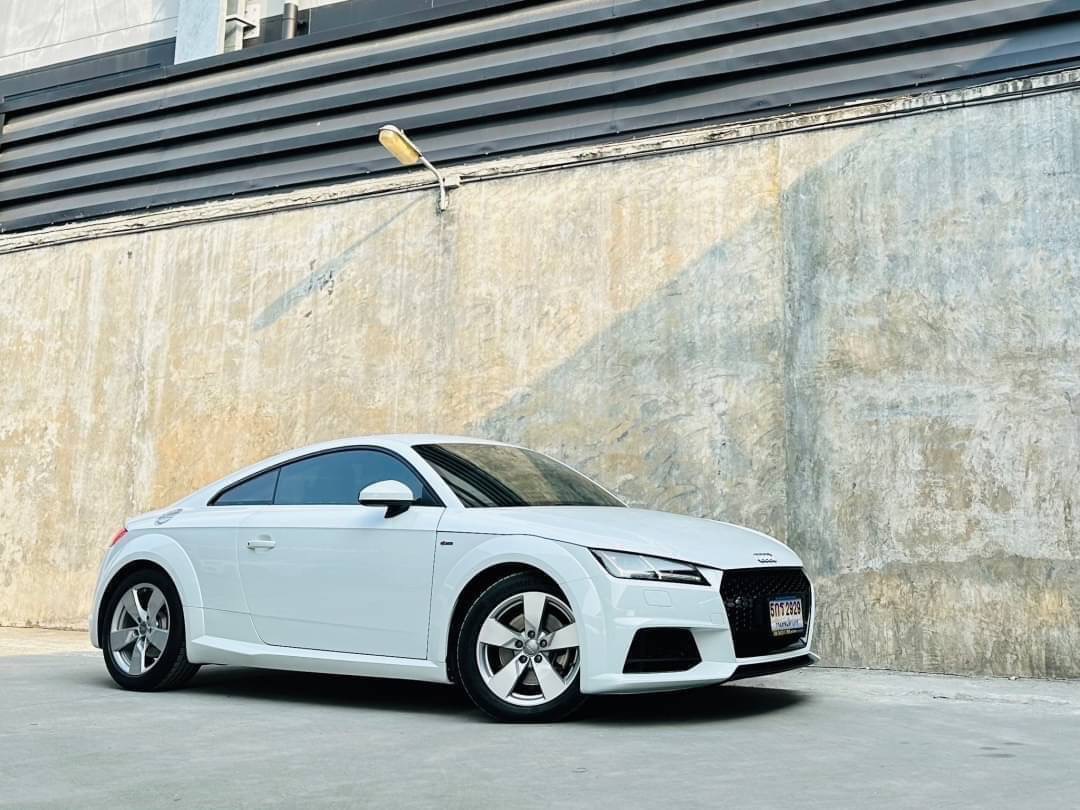 2017 Audi TT สีขาว