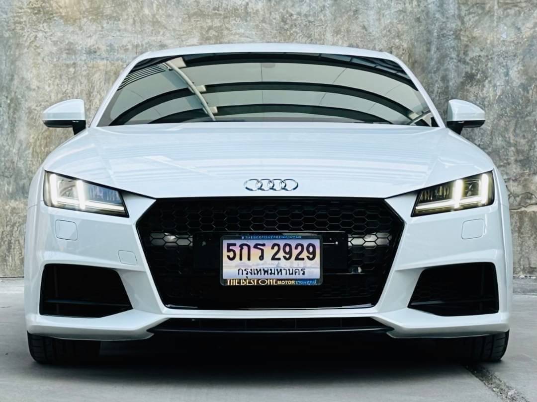 2017 Audi TT สีขาว (รูปที่ 13)