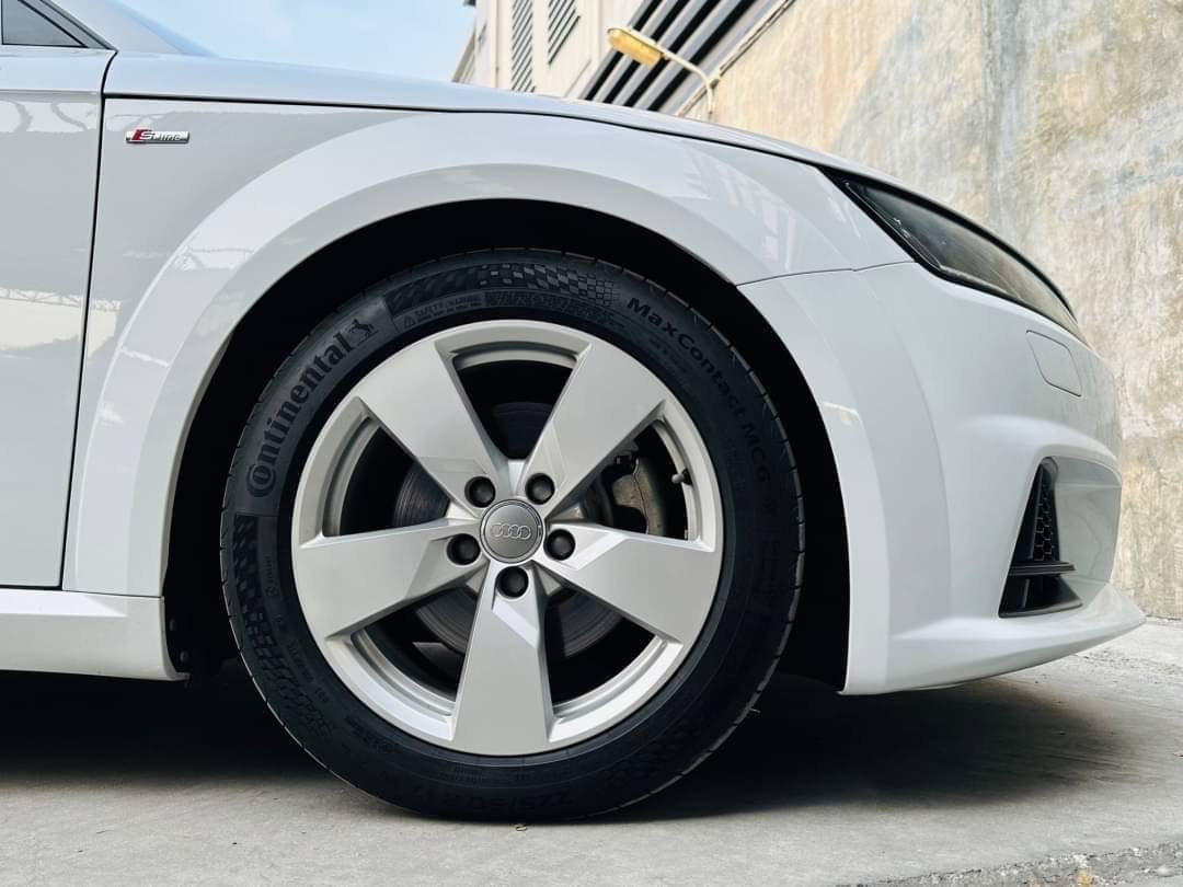 2017 Audi TT สีขาว (รูปที่ 9)