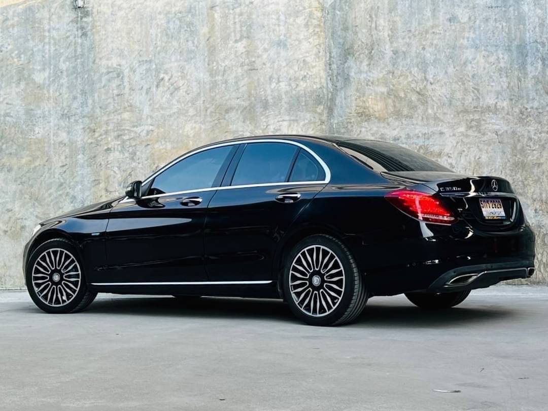 2017 Mercedes-Benz C-Class W205 C350e สีดำ (รูปที่ 5)