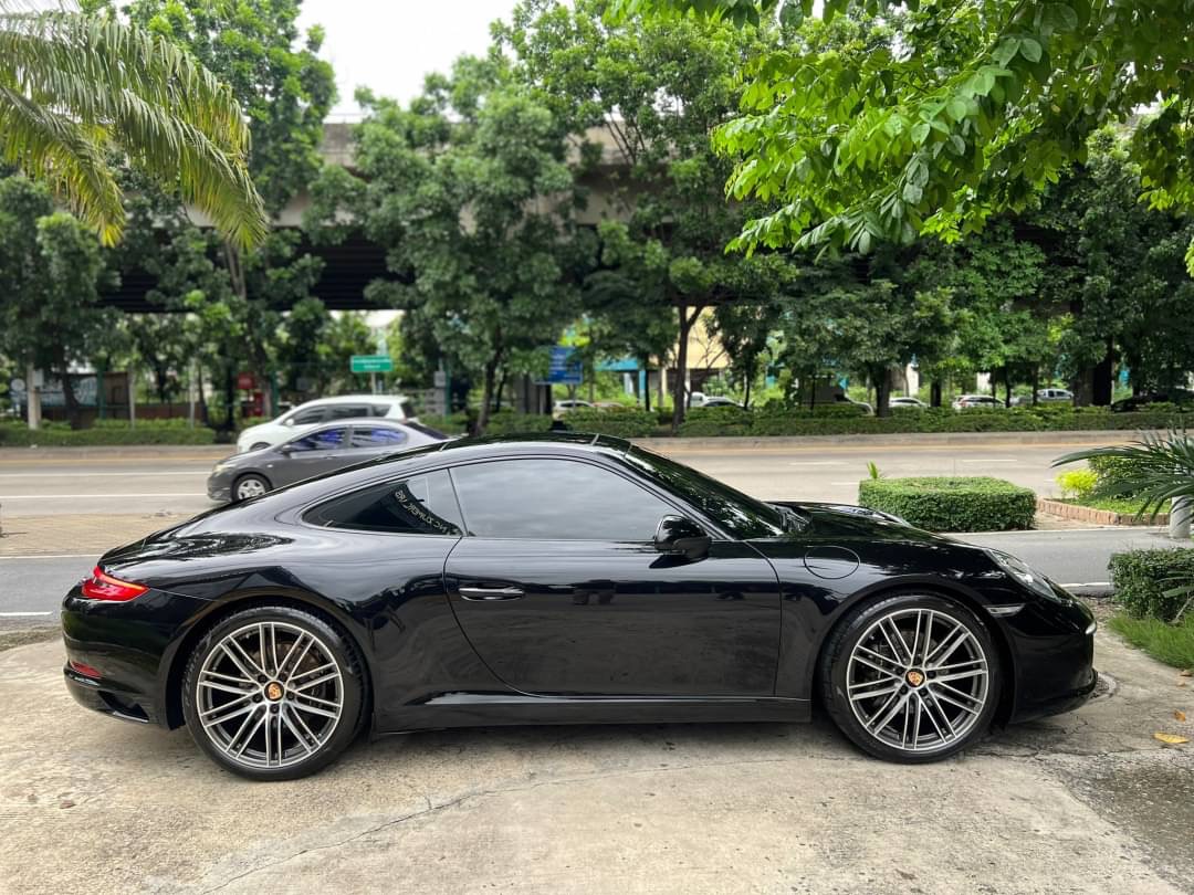 2017 Lamborghini Carera 991.2 สีดำ (รูปที่ 5)