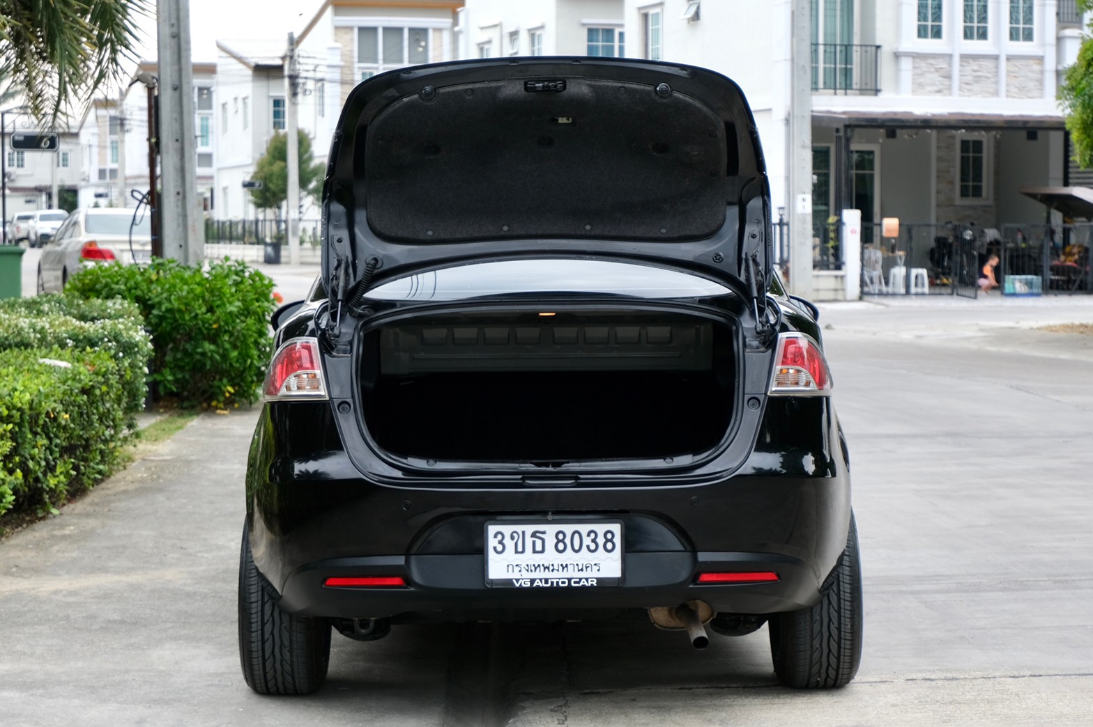 Mazda2 Groove 1.5 ปี2010 เกียร์ธรรมดา เบนซิน สีดำ (รูปที่ 13)