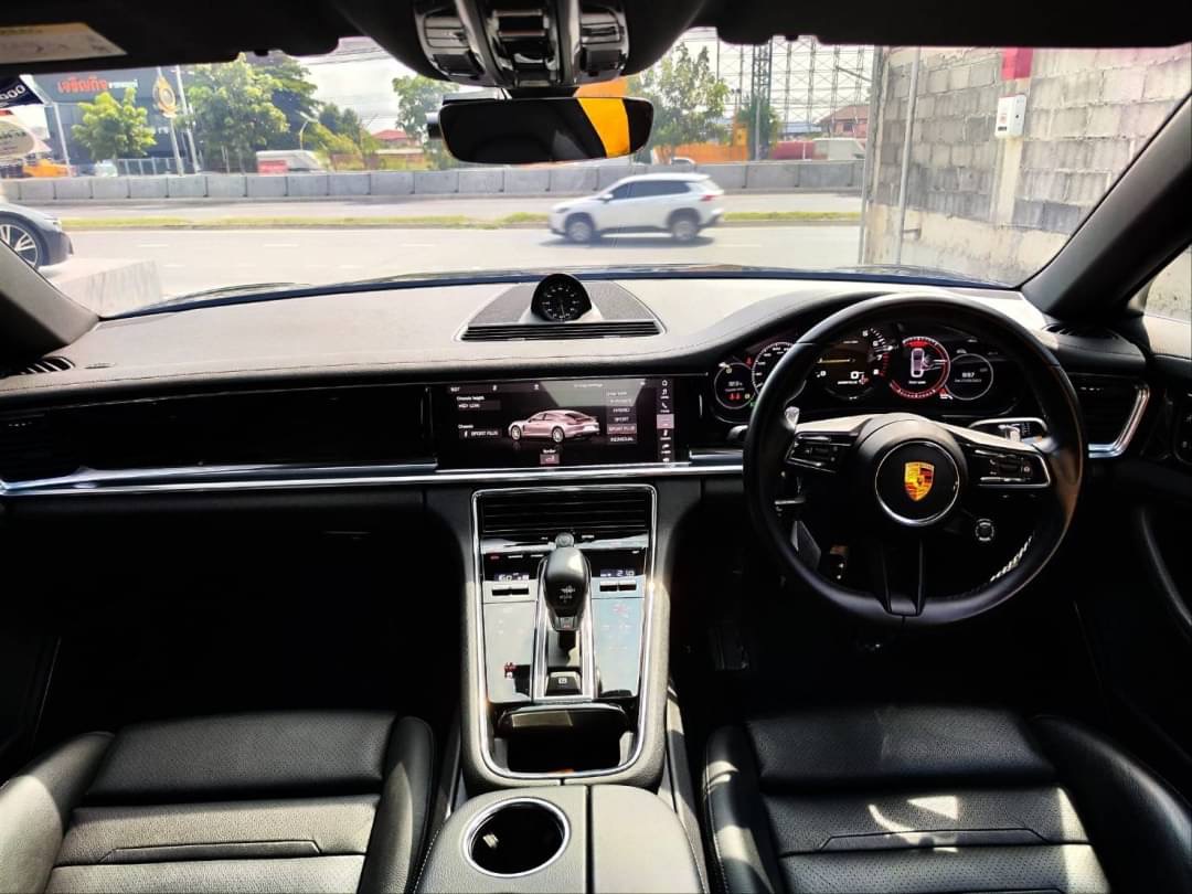 2021 Porsche Panamera สีดำ (รูปที่ 2)