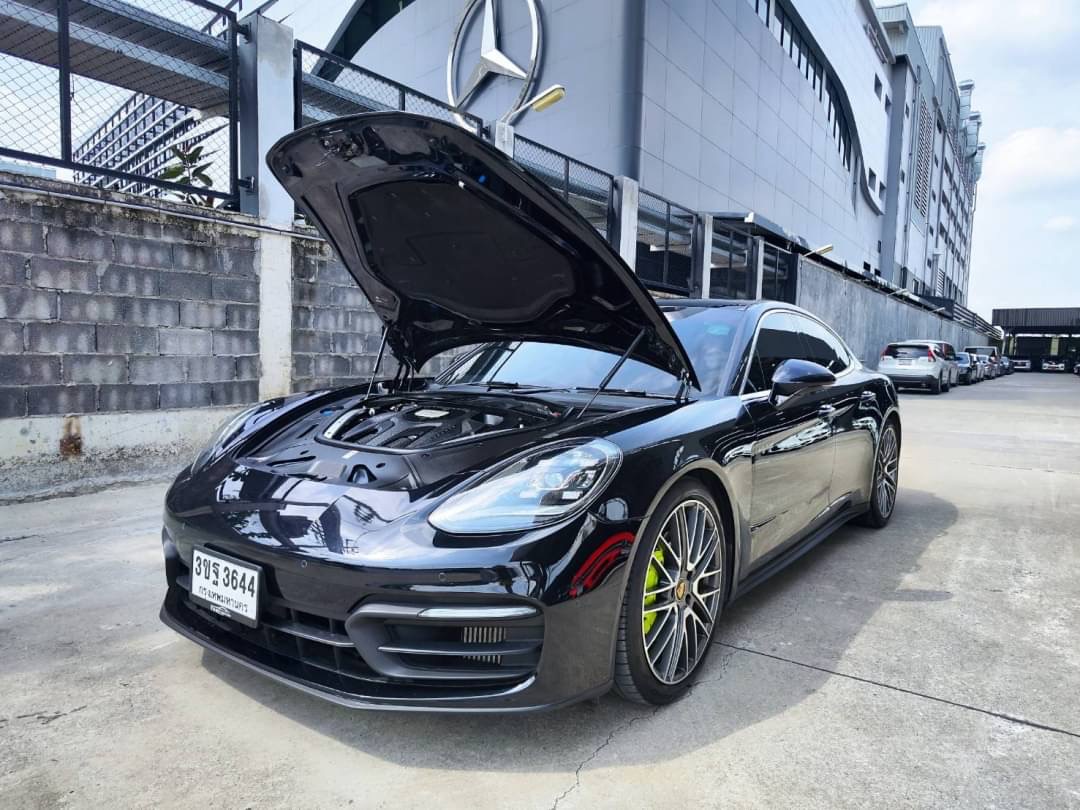 2021 Porsche Panamera สีดำ (รูปที่ 5)