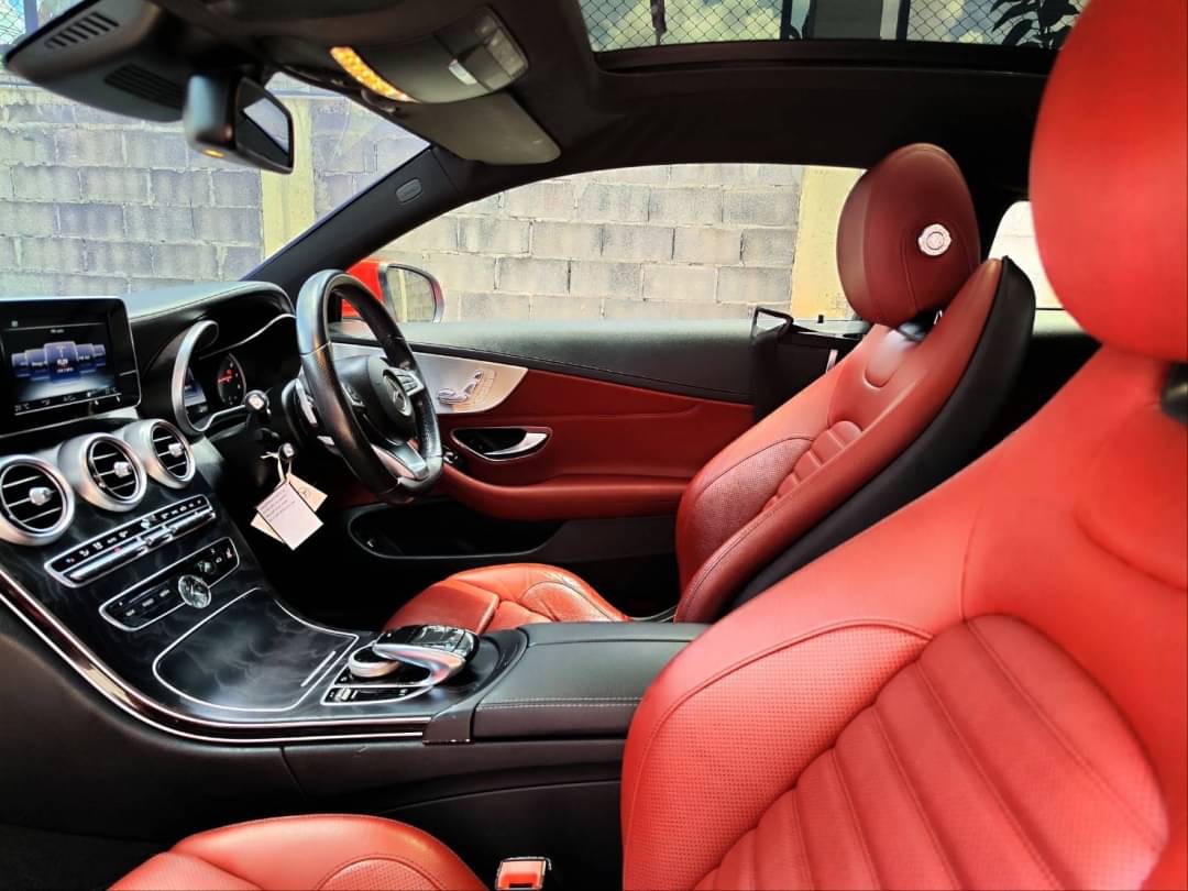 2017 Mercedes-Benz C-Class C 250 Coupe AMG สีแดง (รูปที่ 12)