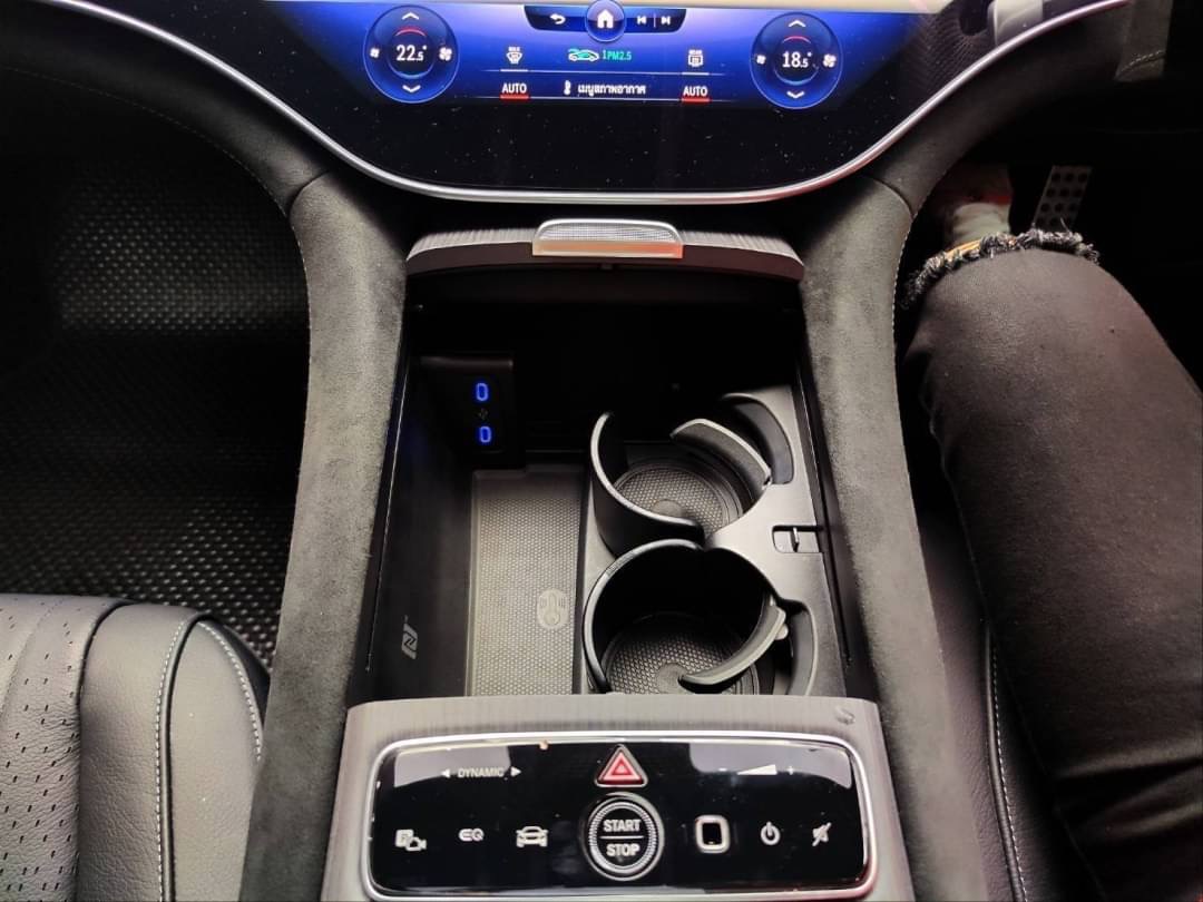 2023 Mercedes-Benz EQS 500 4MATIC AMG สีดำ (รูปที่ 17)