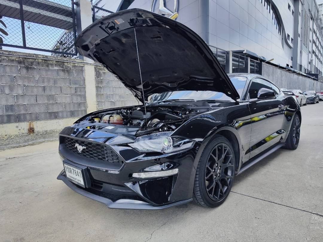 2020 Ford Mustang สีดำ (รูปที่ 3)