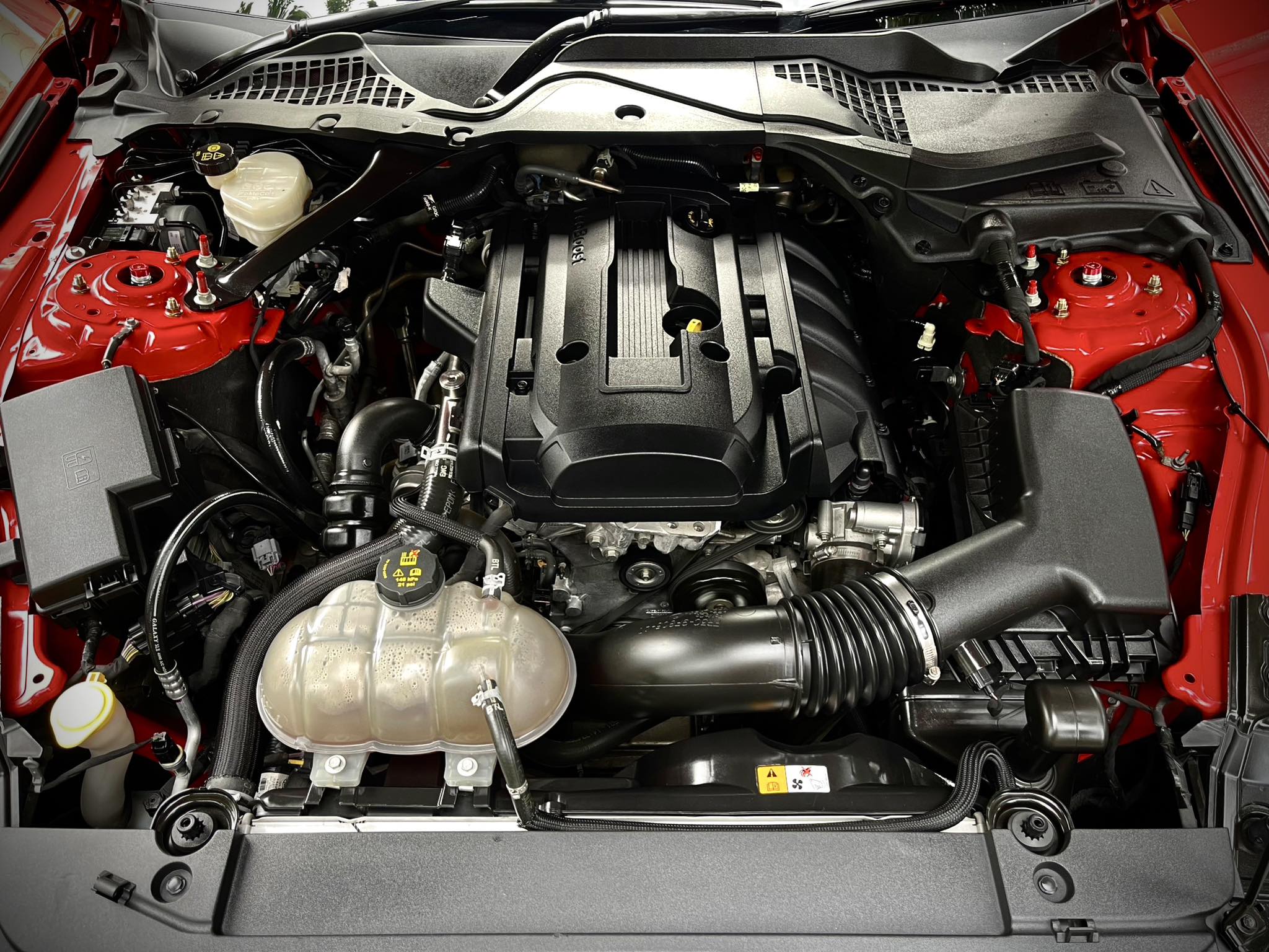 Ford Mustang 2.3 Ecoboost หมื่นโล สวยมากในโลกมนุษย์ จริงๆคันนี้ (รูปที่ 30)