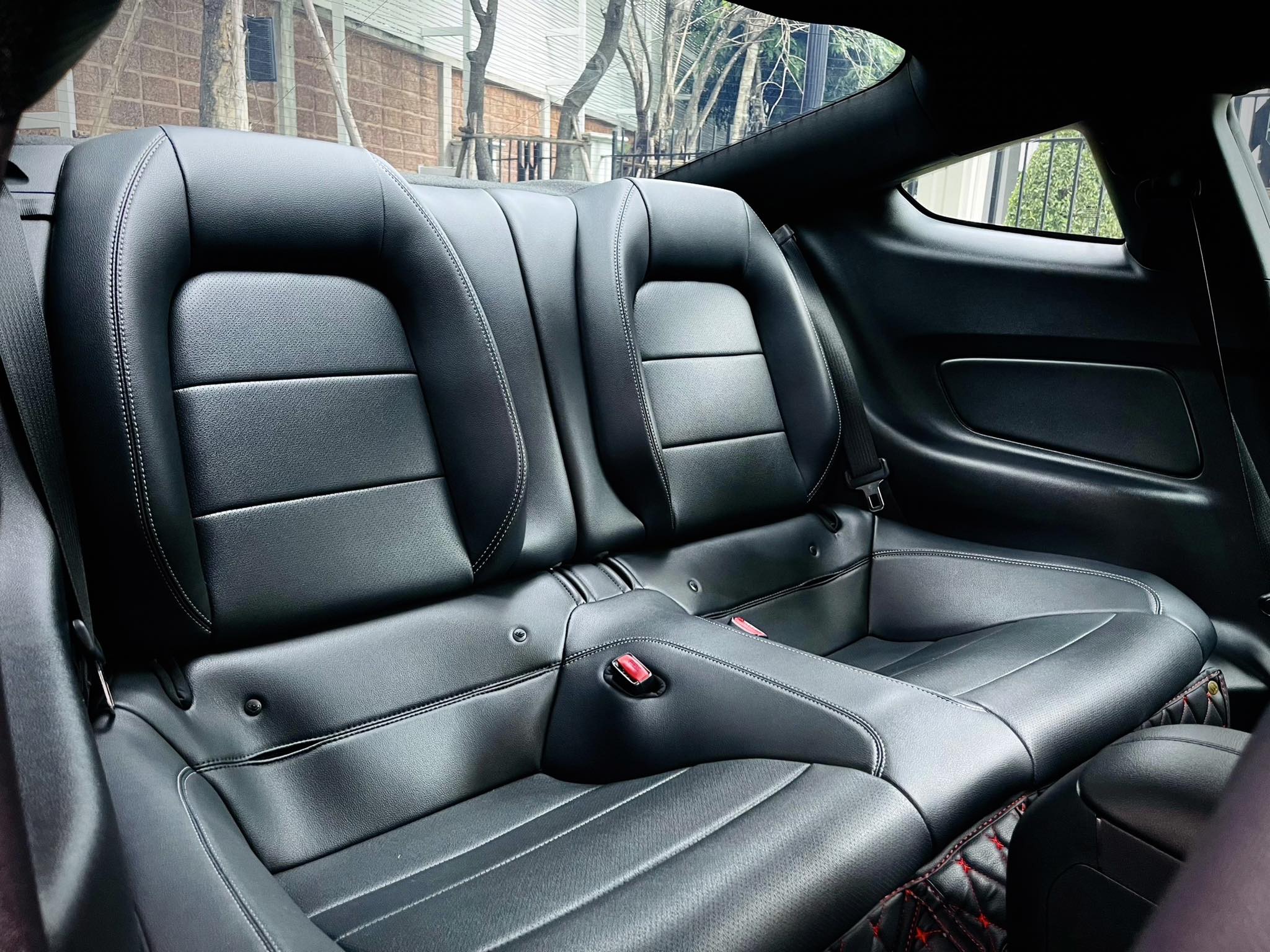 Ford Mustang 2.3 Ecoboost หมื่นโล สวยมากในโลกมนุษย์ จริงๆคันนี้ (รูปที่ 26)