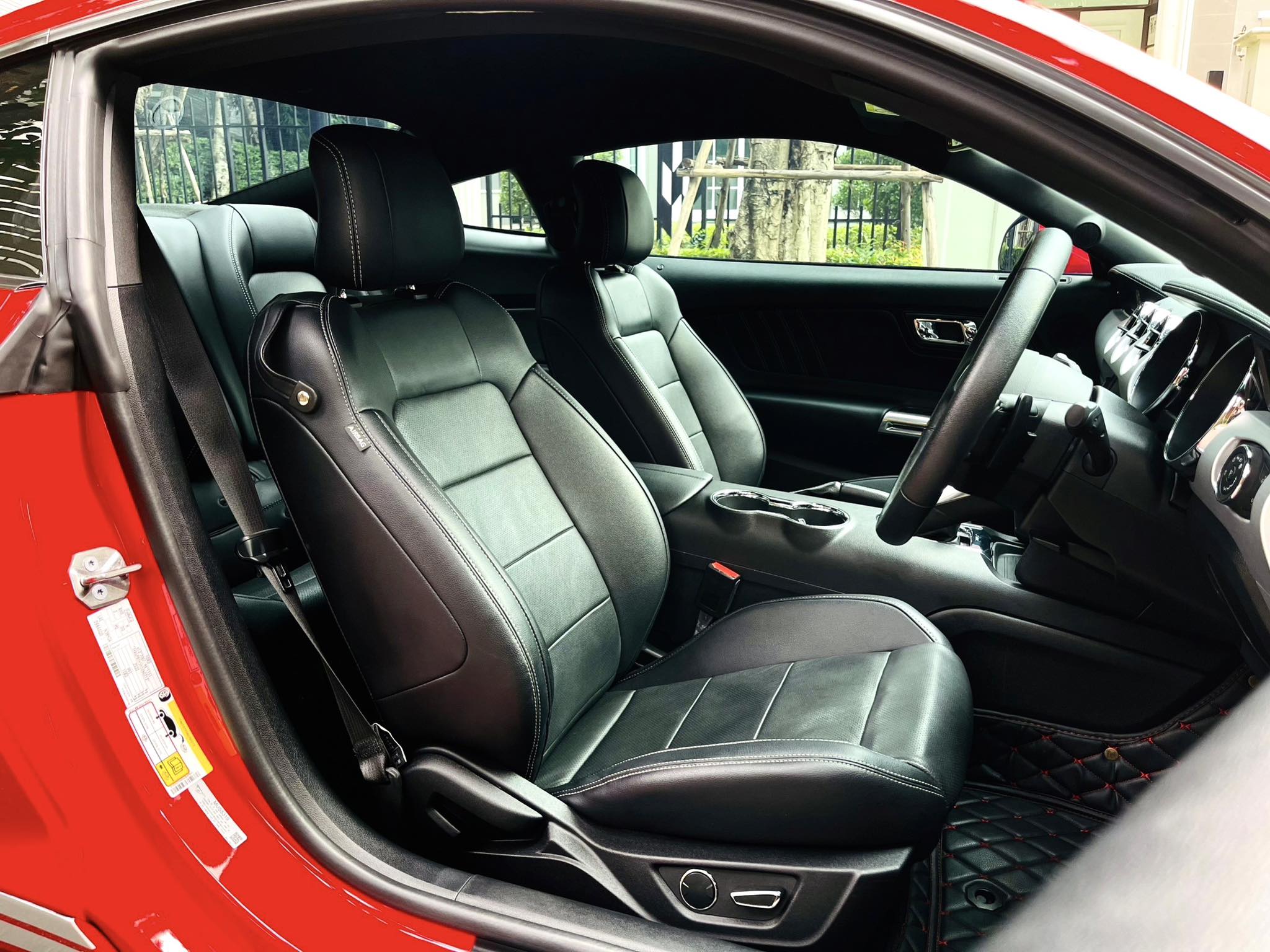 Ford Mustang 2.3 Ecoboost หมื่นโล สวยมากในโลกมนุษย์ จริงๆคันนี้ (รูปที่ 21)
