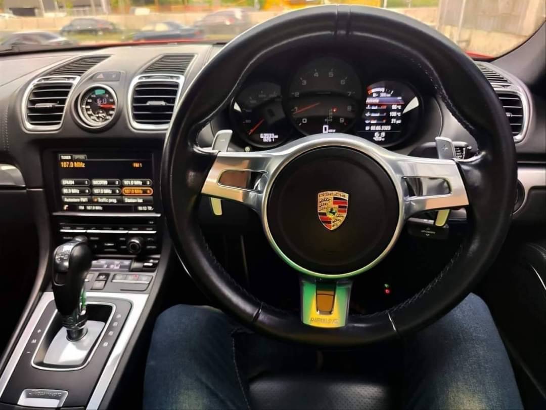 2015 Porsche Cayman สีแดง (รูปที่ 4)