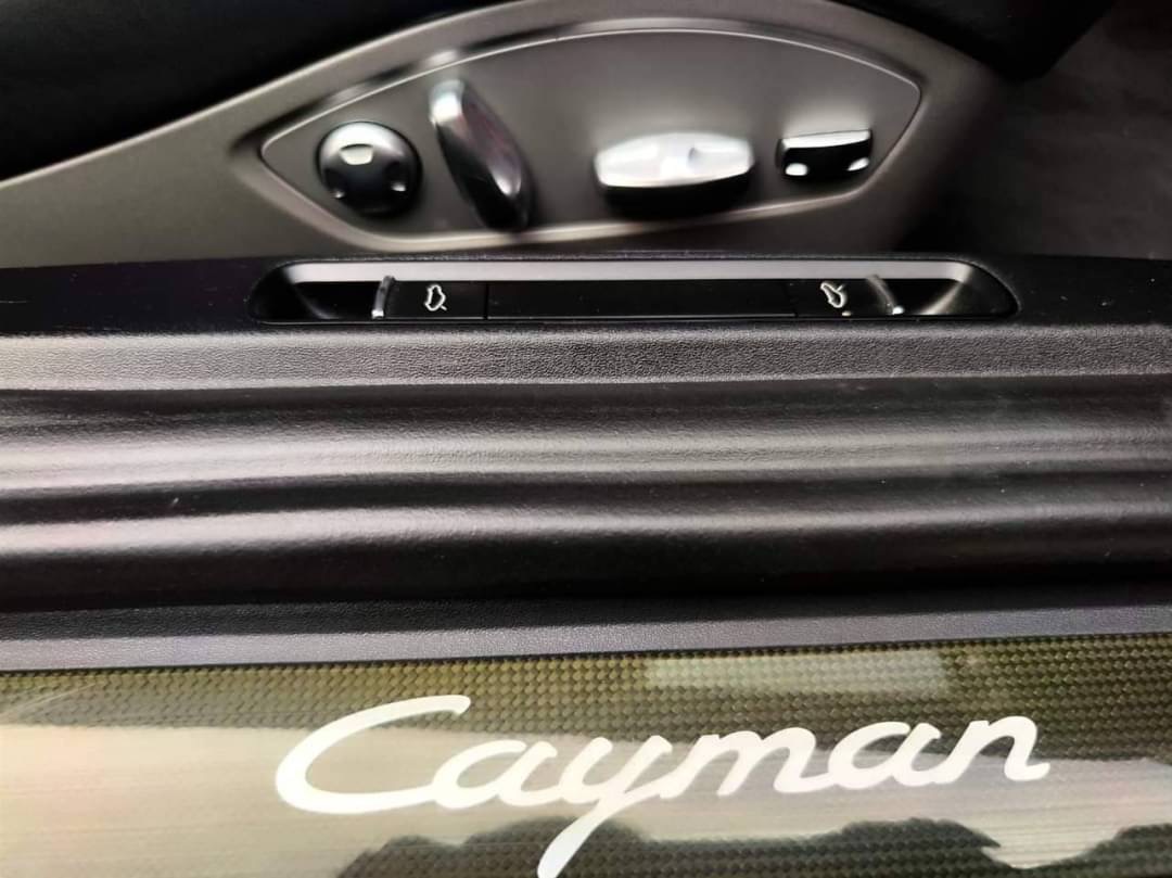 2015 Porsche Cayman สีแดง (รูปที่ 8)