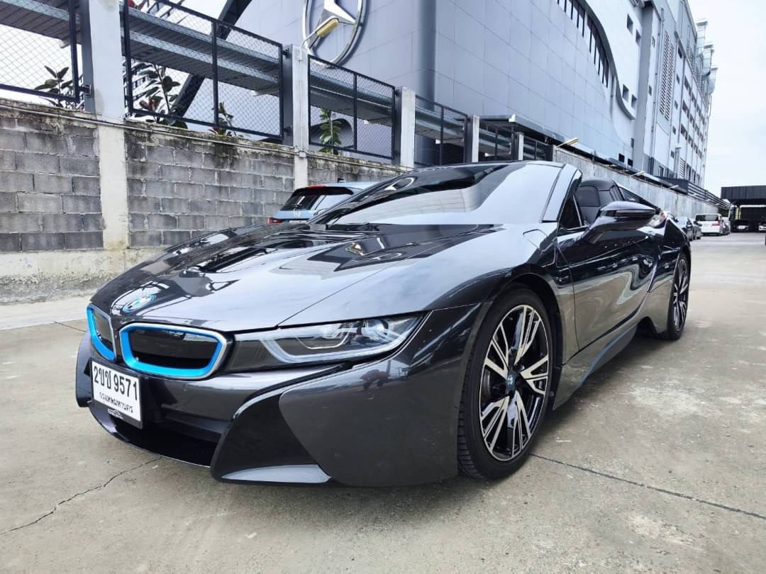 2018 BMW i8 สีดำ (รูปที่ 5)