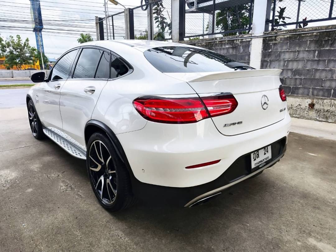 2021 Mercedes-Benz GLC-Class GLC43 สีขาว (รูปที่ 15)
