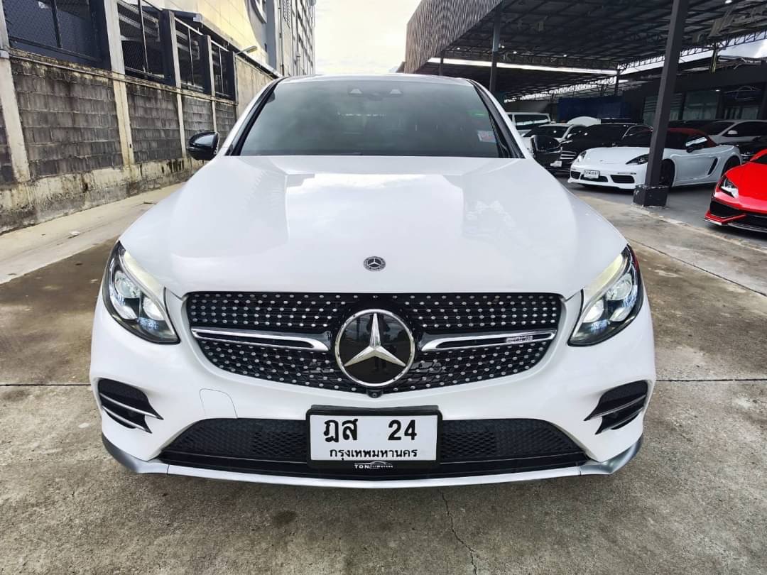 2021 Mercedes-Benz GLC-Class GLC43 สีขาว (รูปที่ 4)