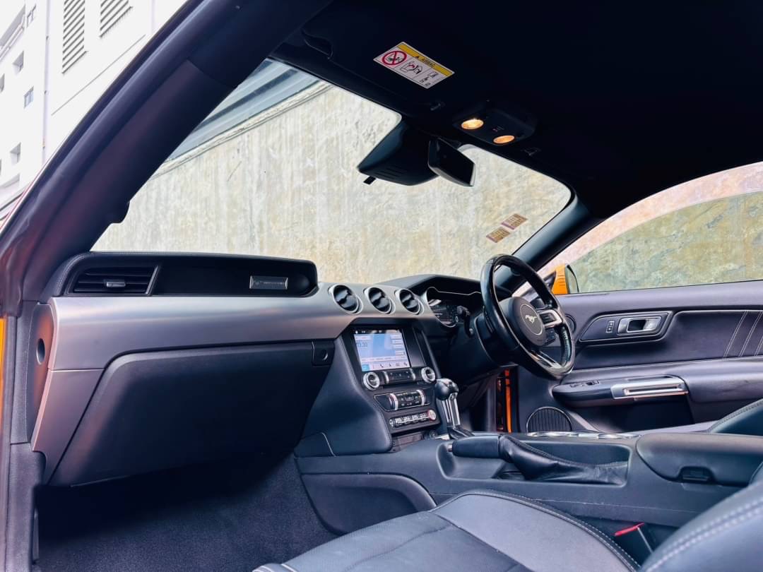 2020 Ford Mustang 2.3L สีส้ม (รูปที่ 15)
