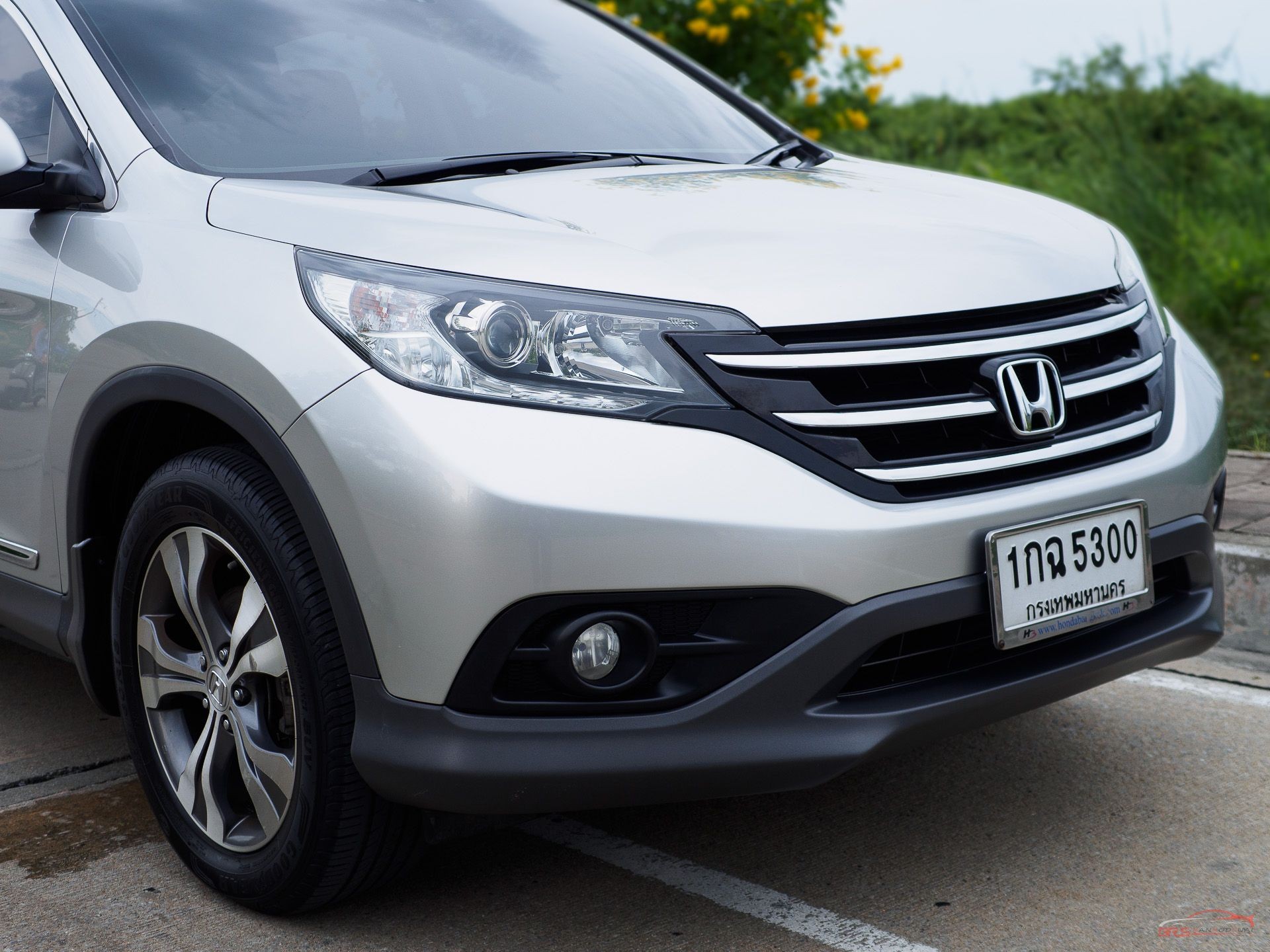 2013 Honda CR-V สีเงิน (รูปที่ 11)