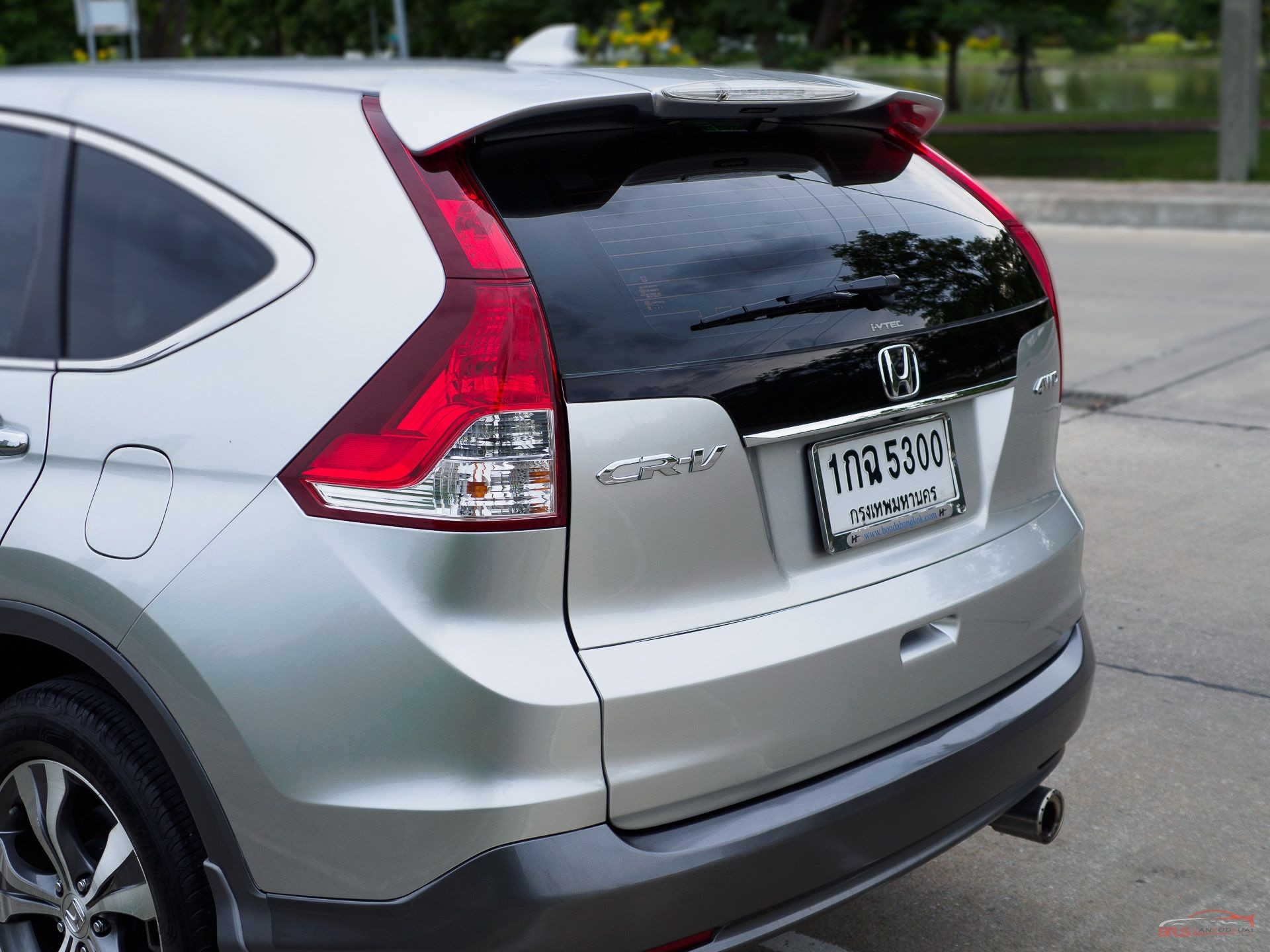 2013 Honda CR-V สีเงิน (รูปที่ 10)