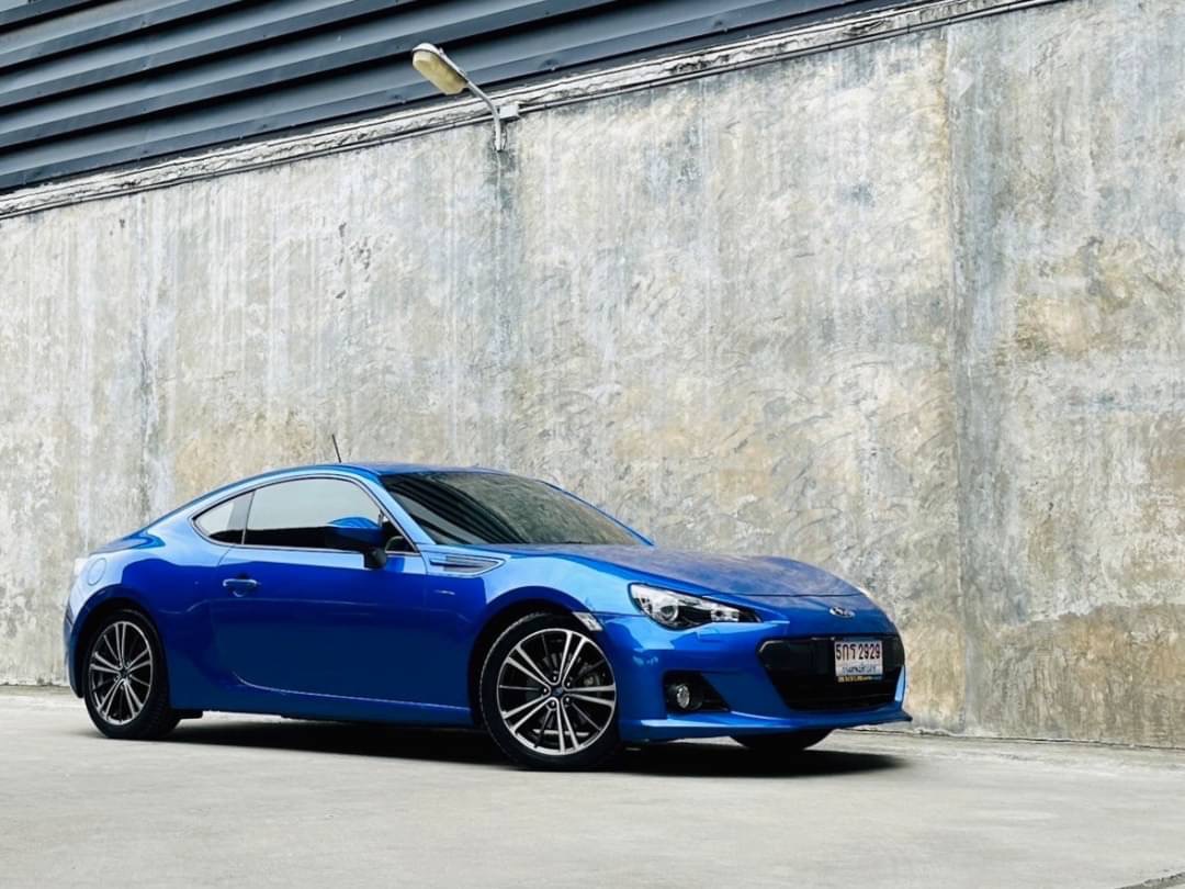 2013 Subaru BRZ สีน้ำเงิน (รูปที่ 2)