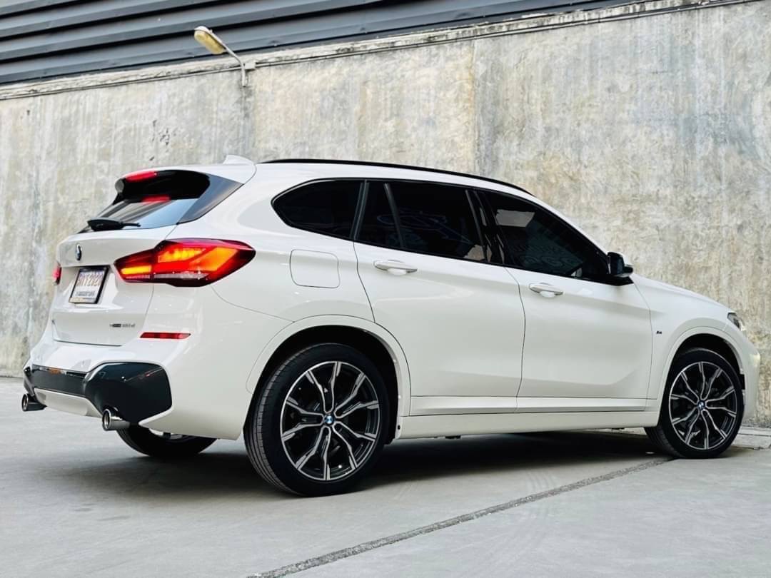 2021 BMW X1 F48 สีขาว