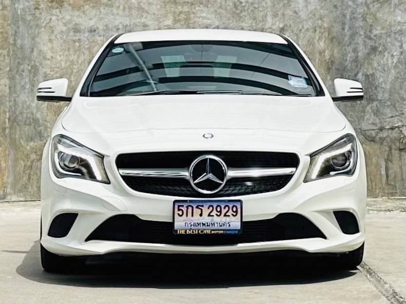 2015 Mercedes-Benz CLA-Class C117 CLA180 สีขาว (รูปที่ 4)