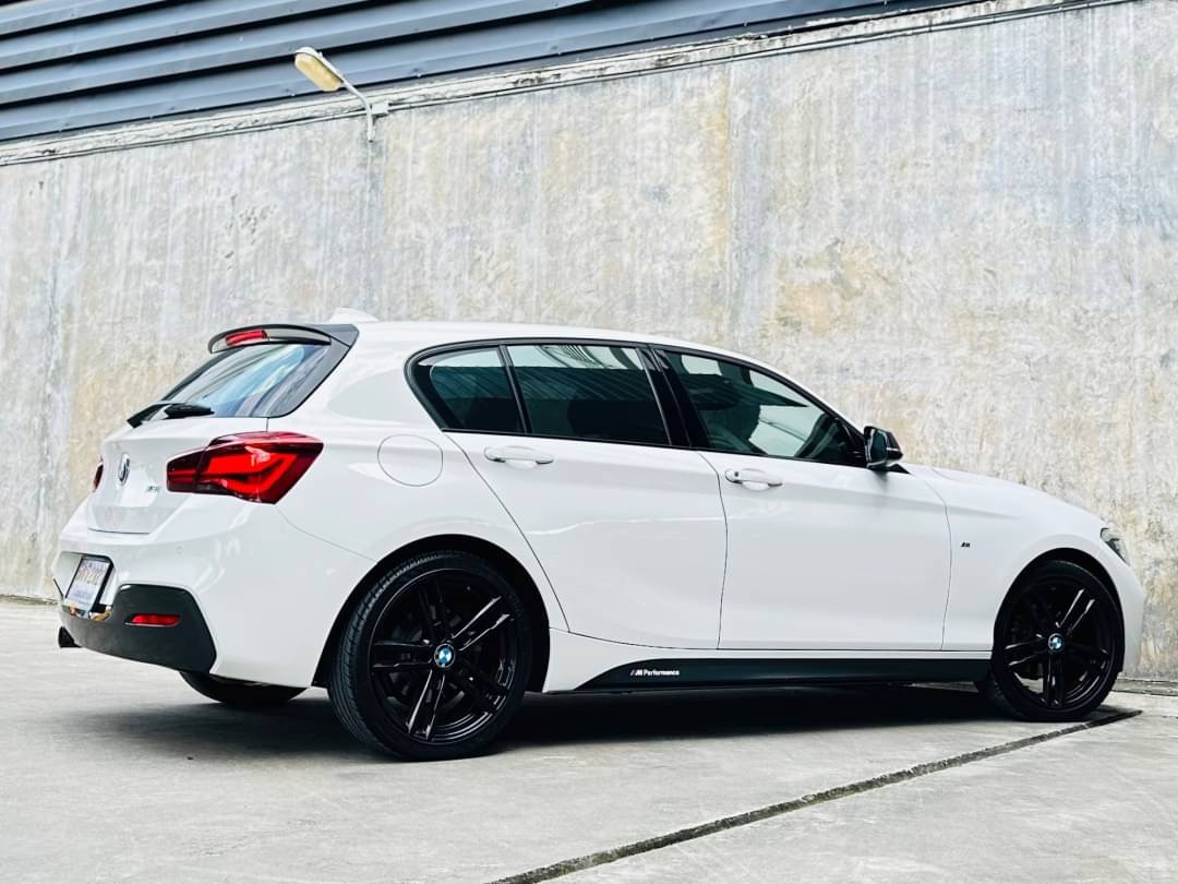 2018 BMW 118i M-Sport M-Performance F20 LCI สีขาว