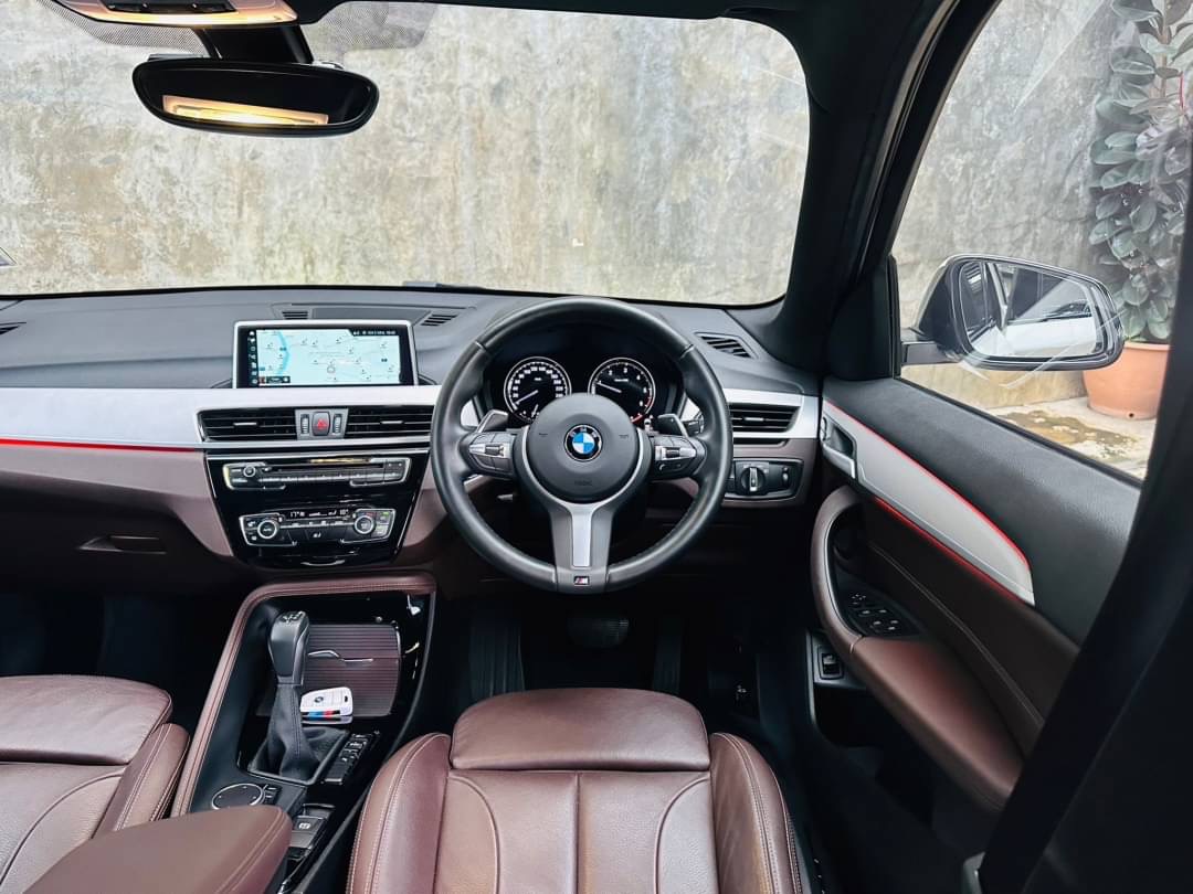 2020 BMW X1 F48 สีขาว (รูปที่ 16)