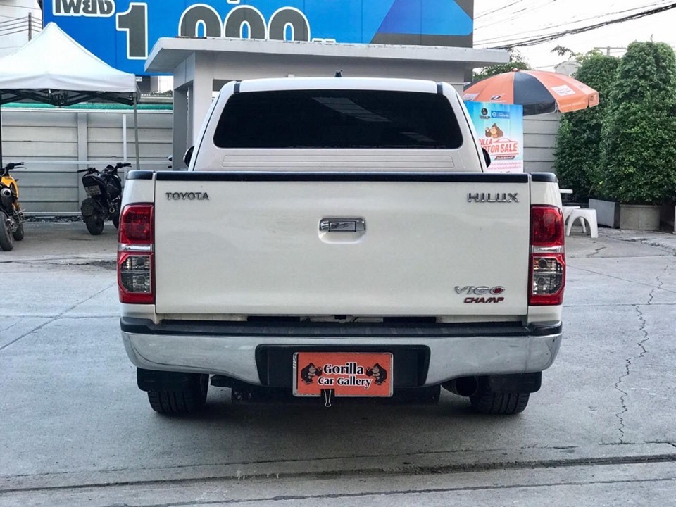 Toyota Hilux Vigo Extra cab ปี 2013 สีขาว (รูปที่ 5)