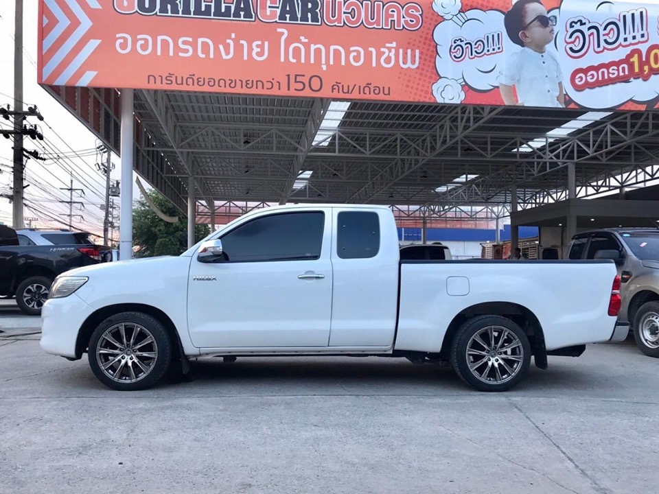 Toyota Hilux Vigo Extra cab ปี 2013 สีขาว (รูปที่ 7)