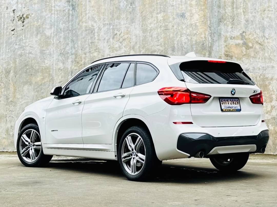 2018 BMW X1 F48 สีขาว