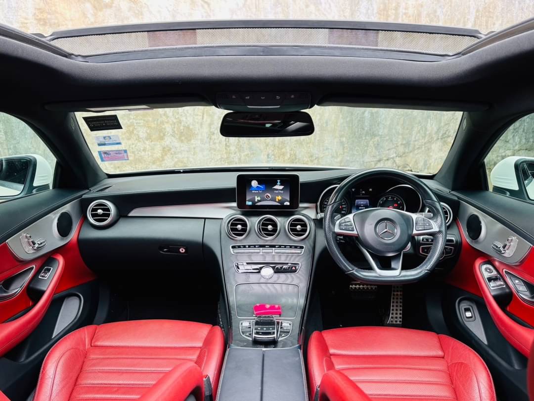 2017 Mercedes-Benz C-Class C 250 Coupe AMG สีขาว (รูปที่ 7)