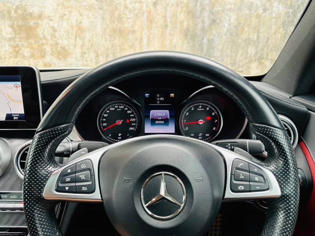 2017 Mercedes-Benz C-Class C 250 Coupe AMG สีขาว (รูปที่ 13)