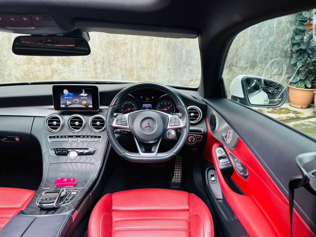 2017 Mercedes-Benz C-Class C 250 Coupe AMG สีขาว (รูปที่ 14)
