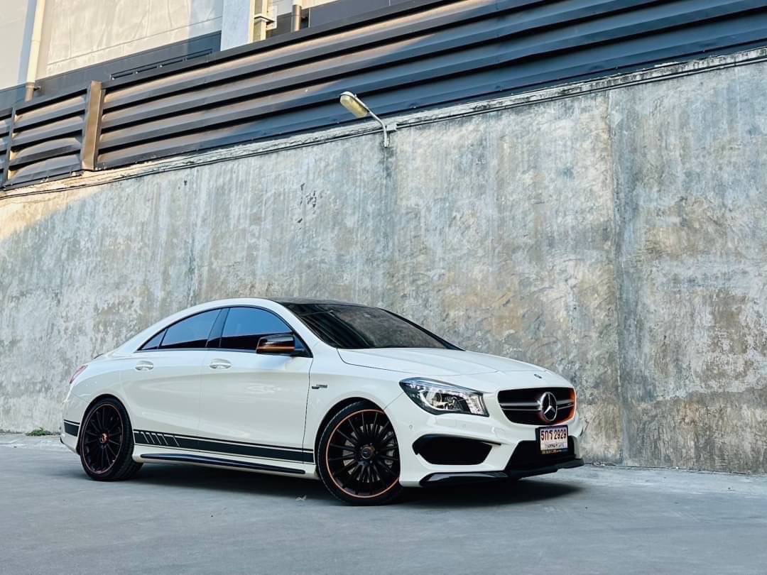 2016 Mercedes-Benz CLA-Class CLA-CLass CLA45 สีขาว (รูปที่ 3)
