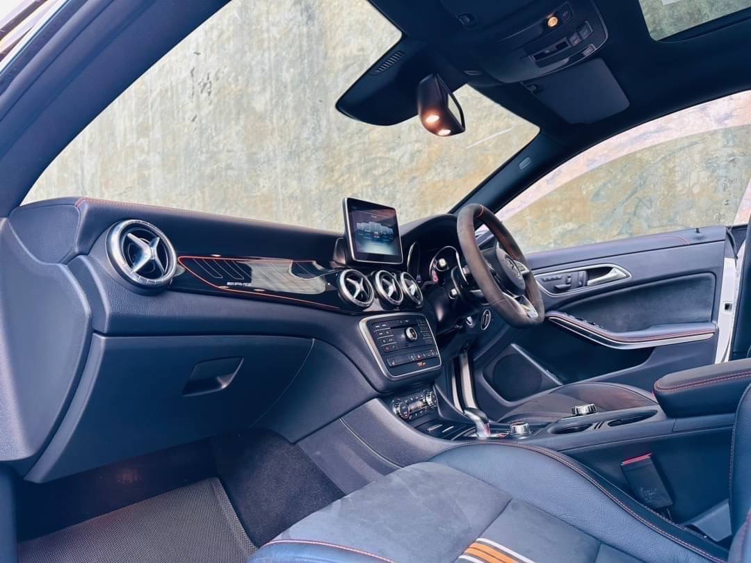 2016 Mercedes-Benz CLA-Class CLA-CLass CLA45 สีขาว (รูปที่ 12)