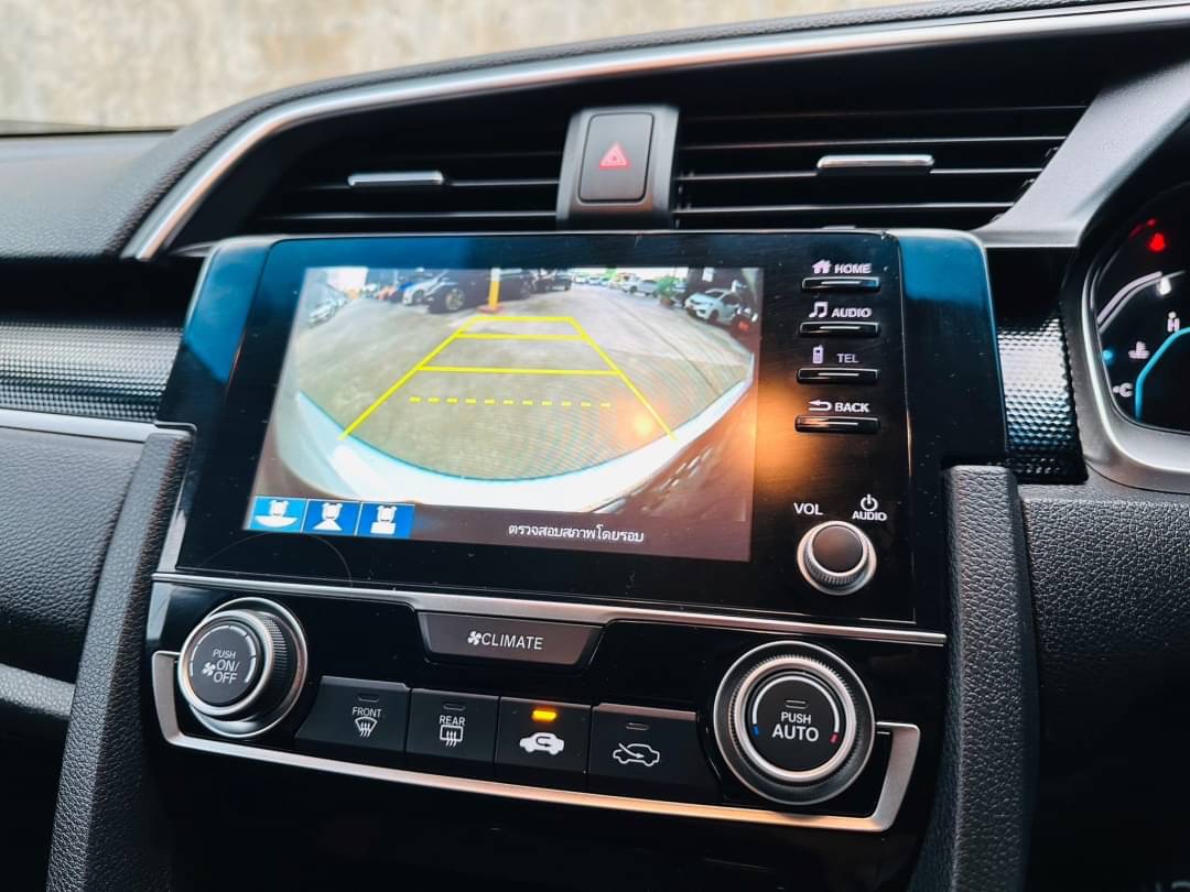 2020 Honda Civic Sedan สีขาว (รูปที่ 11)
