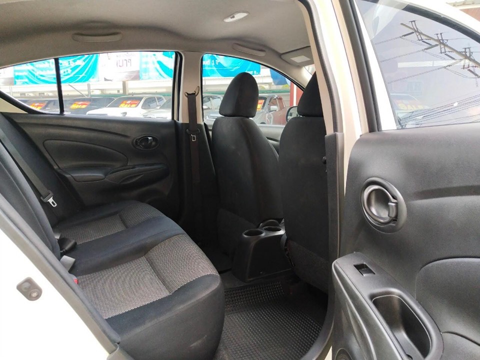 Nissan Almera ปี 2016 สีขาว (รูปที่ 17)