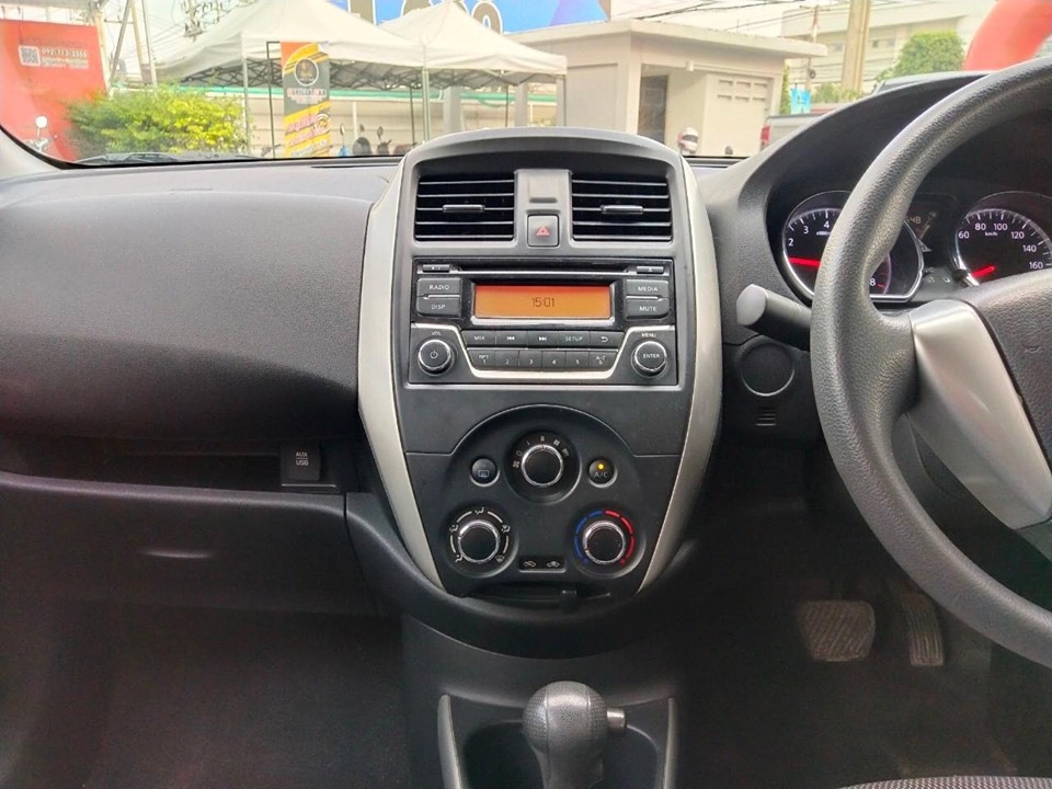 Nissan Almera ปี 2016 สีขาว (รูปที่ 14)