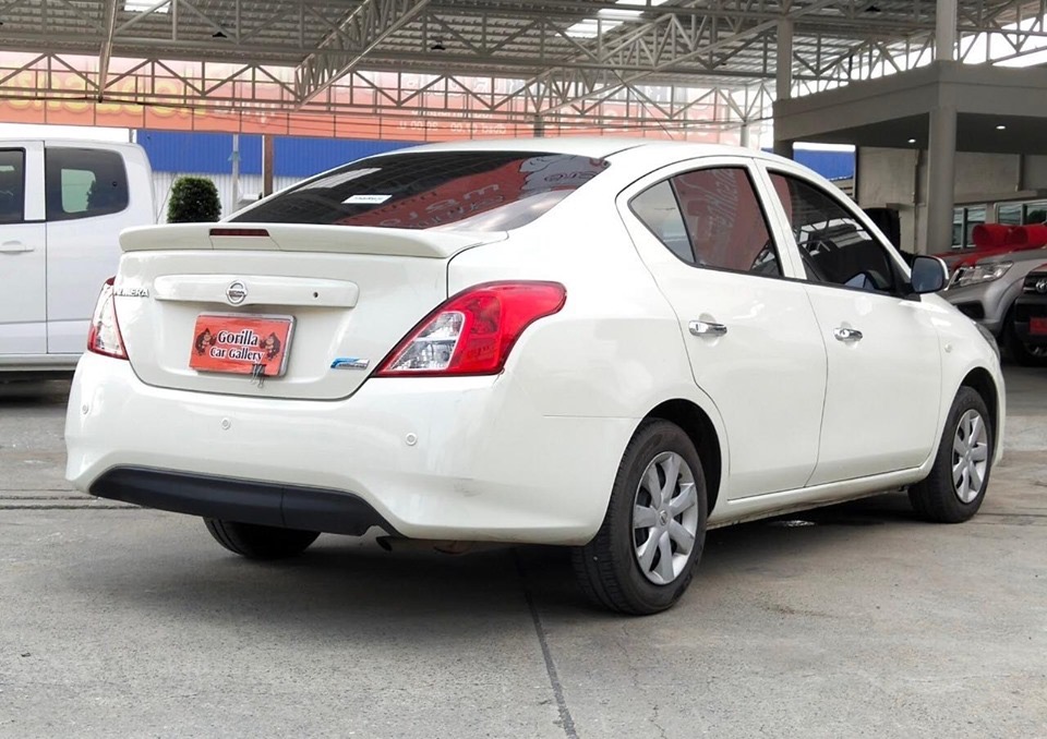 Nissan Almera ปี 2016 สีขาว (รูปที่ 3)