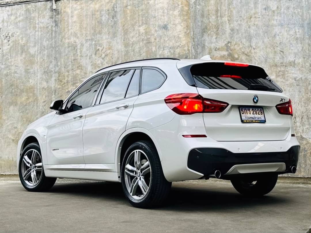 2019 BMW X1 F48 สีขาว (รูปที่ 6)