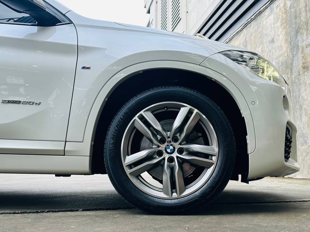 2019 BMW X1 F48 สีขาว (รูปที่ 4)