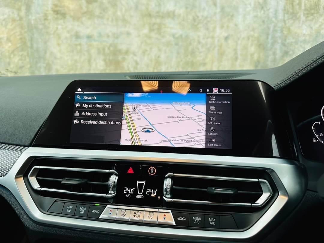2021 BMW 330e M Sport Plug-in Hybrid โฉม G20 สีขาว (รูปที่ 10)