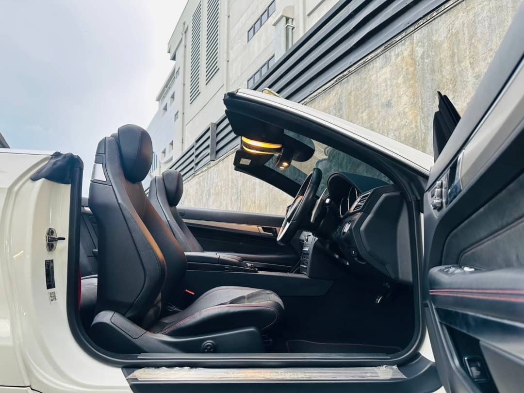 2016 Mercedes-Benz E-Class Cabriolet E250 สีขาว (รูปที่ 10)