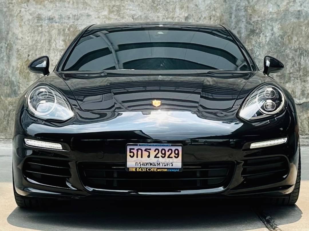2015 Porsche Panamera สีดำ (รูปที่ 7)