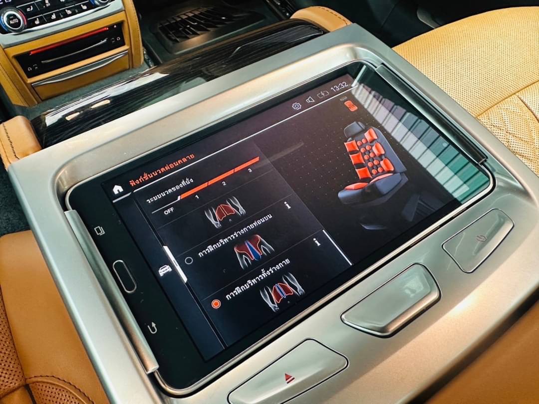 2020 BMW LCI 730Ld SDRIVE M-Sport สีเทา (รูปที่ 12)
