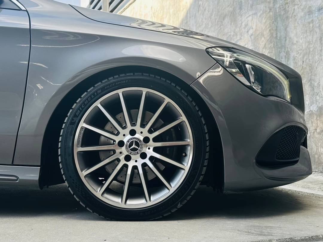 2017 Mercedes-Benz CLA-Class CLA-CLass CLA250 สีเทา (รูปที่ 9)