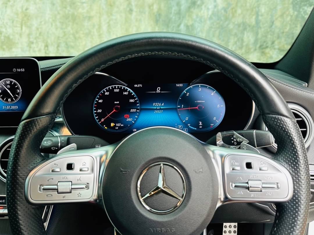 2021 Mercedes-Benz C-Class C 220 d สีขาว (รูปที่ 15)